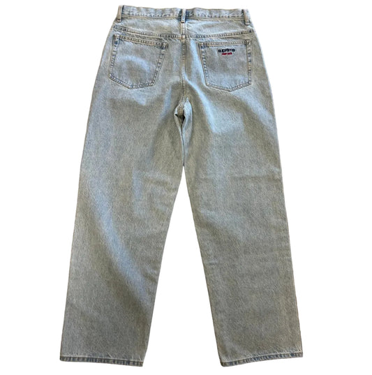 USED Supreme FW25 Baggy Jean Denim Light Wash Indigo
