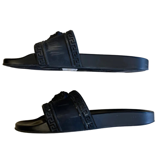 USED NO BOX Versace Slides