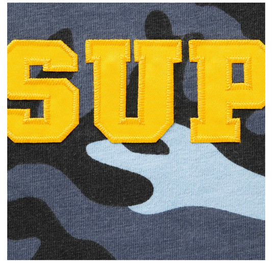 Supreme Collegiate Appliqué S/S Top Blue Camo